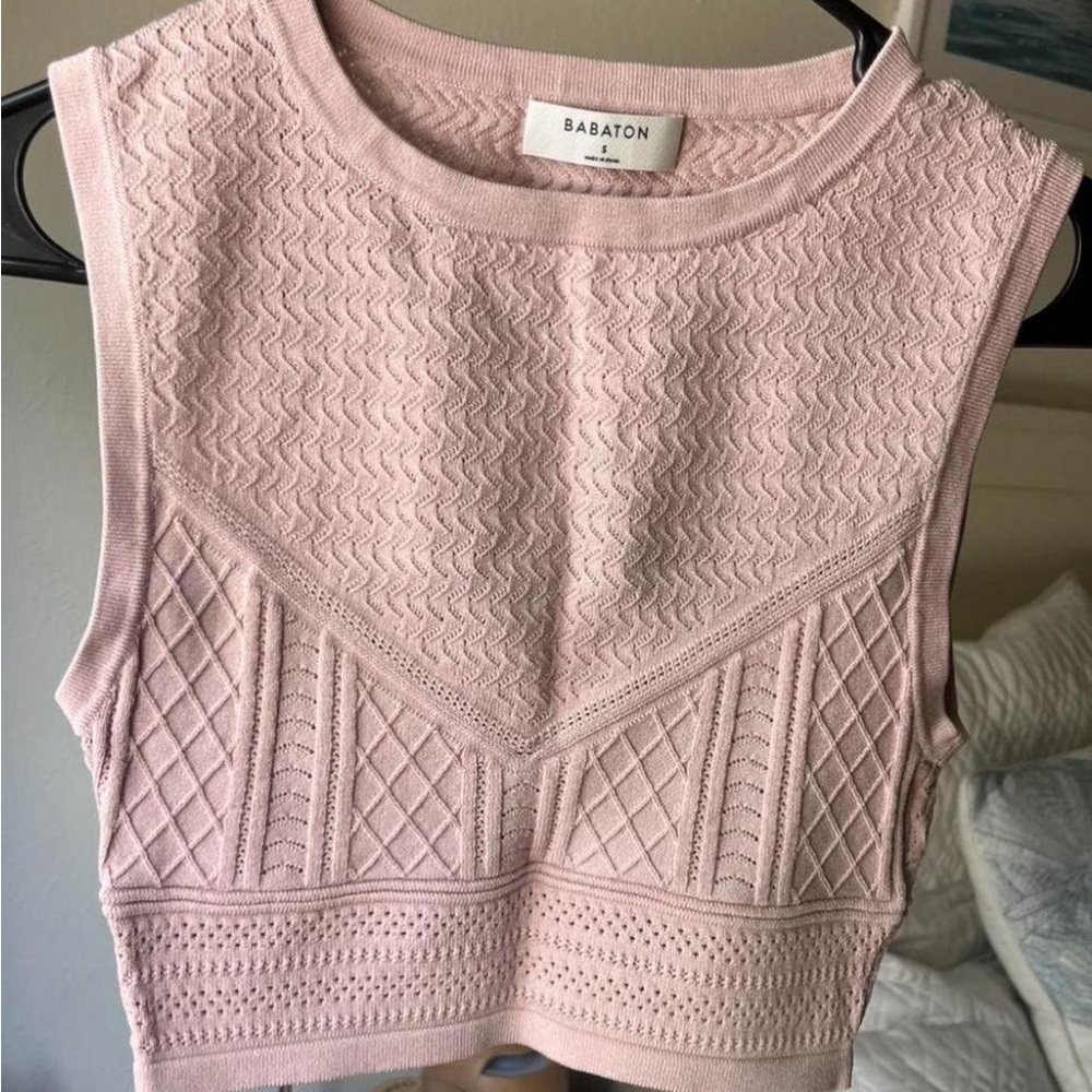 Aritzia Babaton Textured Pink Crop Top